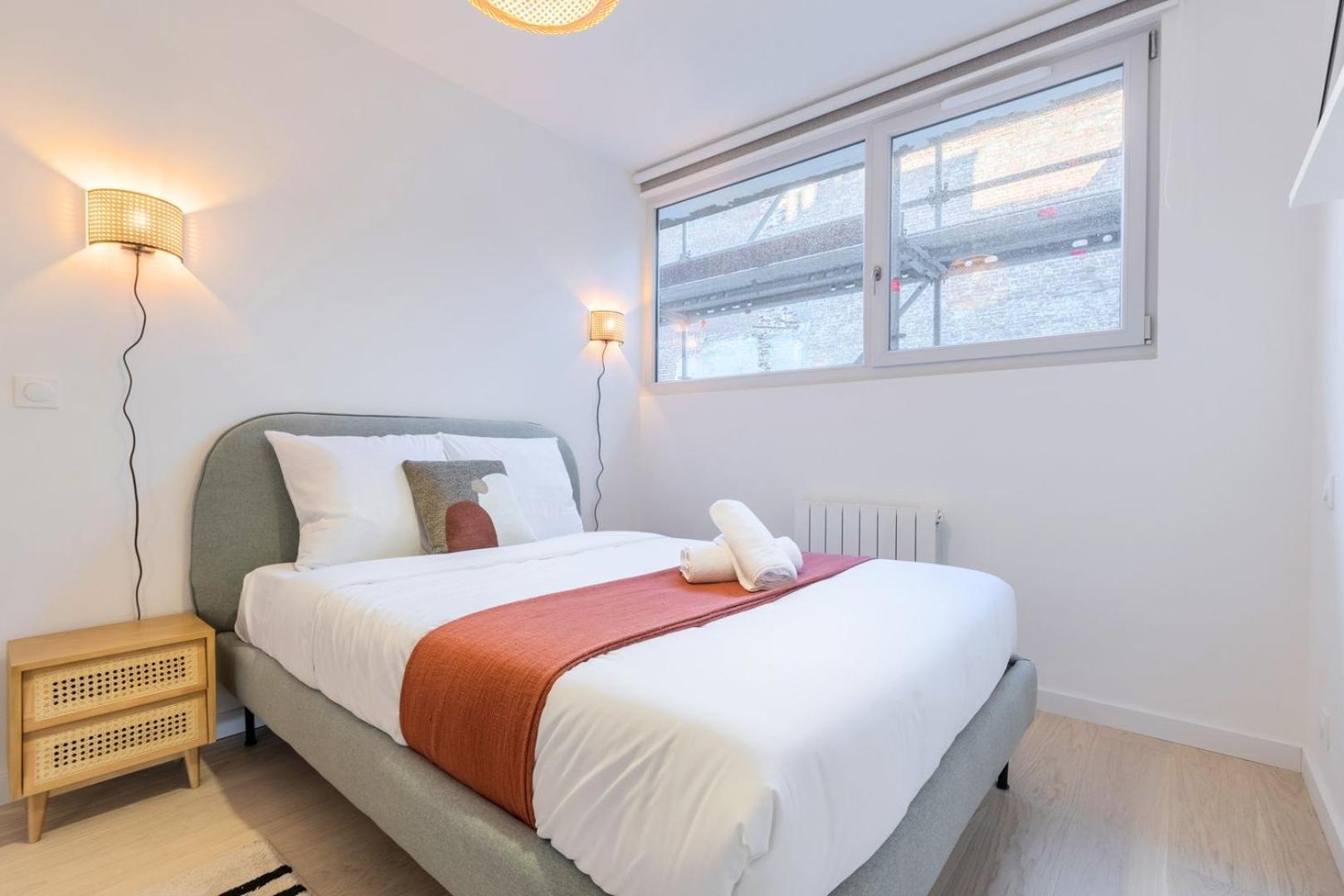 Renovated 1 Bedroom Apartment 릴 외부 사진